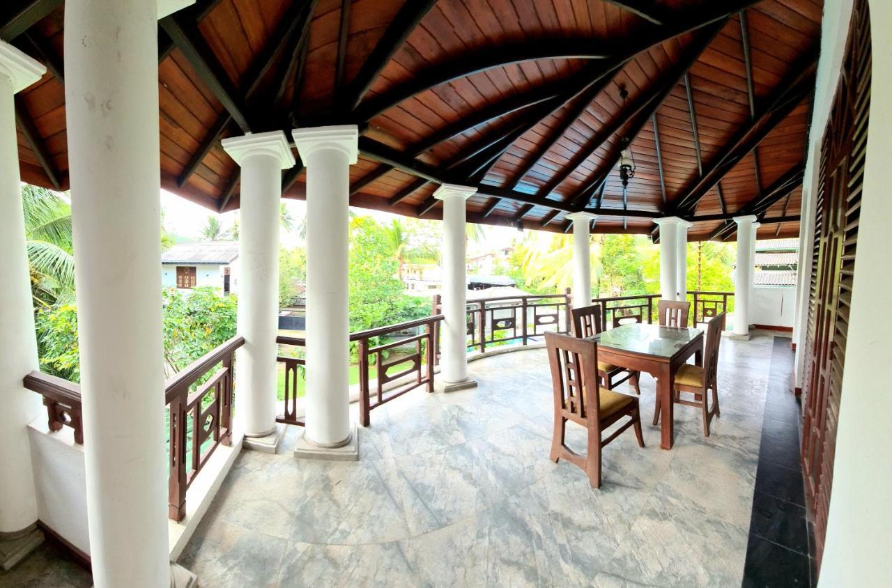 Golden Relax Villa With Pool, Restaurant & European Service Eramudugaha Екстериор снимка